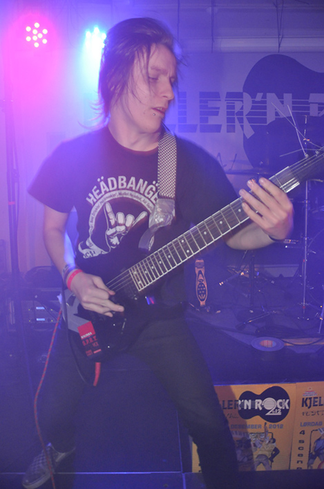 Hero No More, Ski (4)